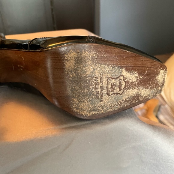 Stuart Weitzman Patent Heels - Picture 4 of 5